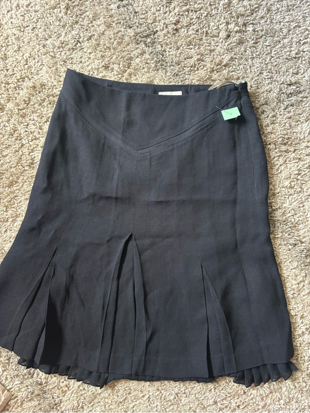 Karen Millen Black Pleated Hem A-Line Skirt US 4 / UK 8